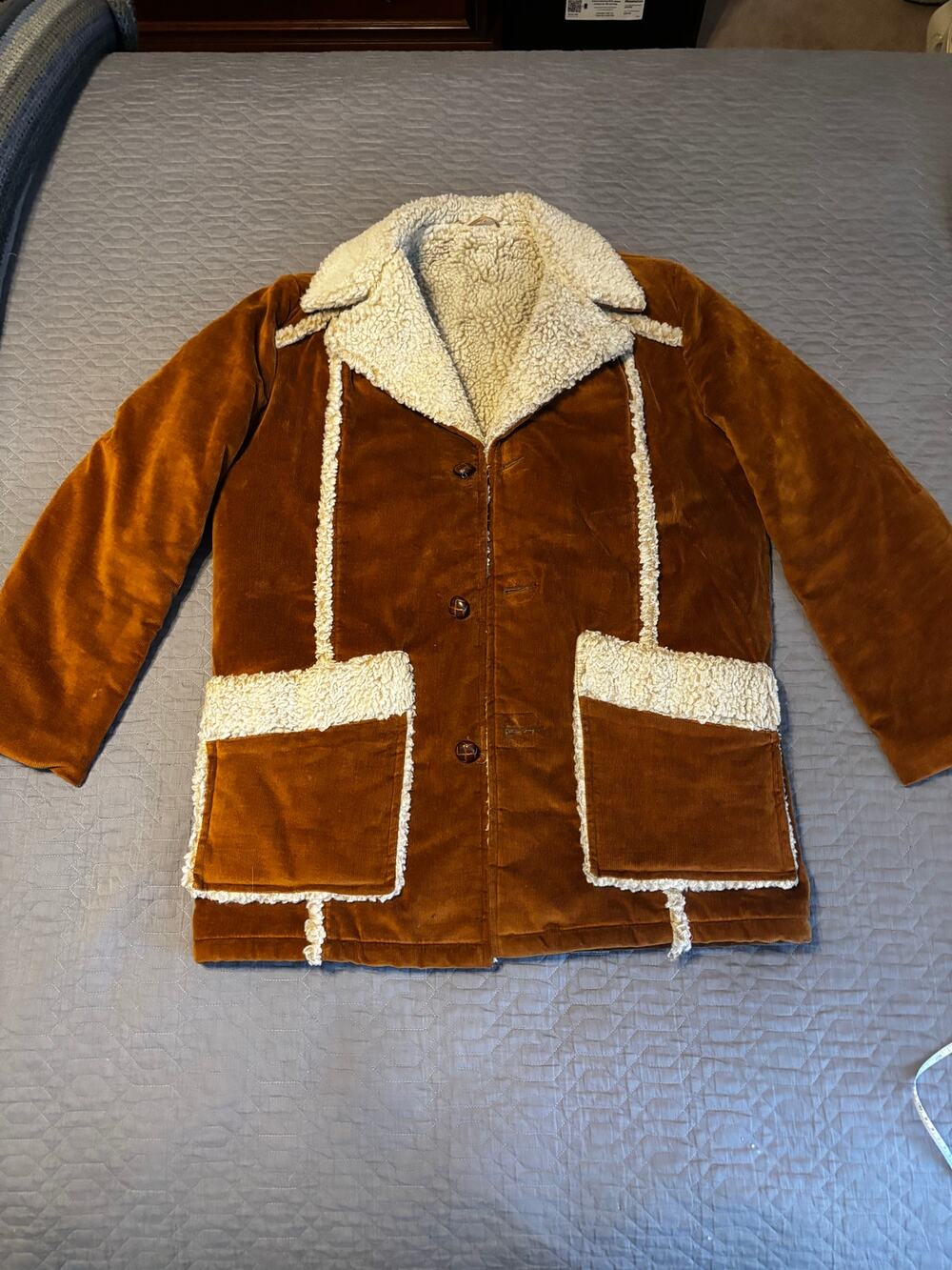 Vtg 1970's Brown Corduroy Sherpa Lined Jacket
